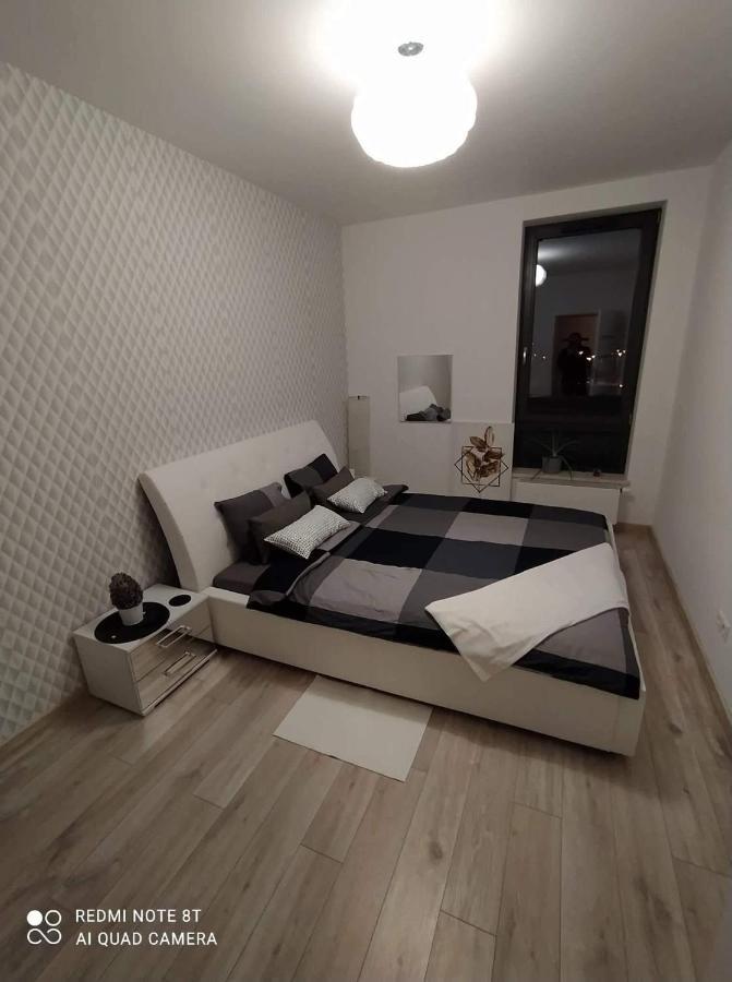 Apartament Gdynia Centrum - Silvaking Dla Wymagajacych Ngoại thất bức ảnh